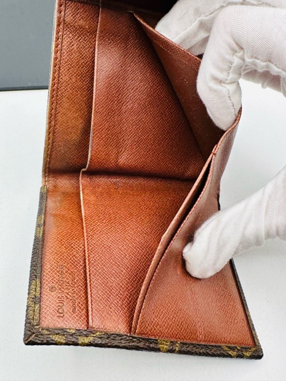 Louis Vuitton Vintage Tri Fold Wallet - Picture 6 of 13